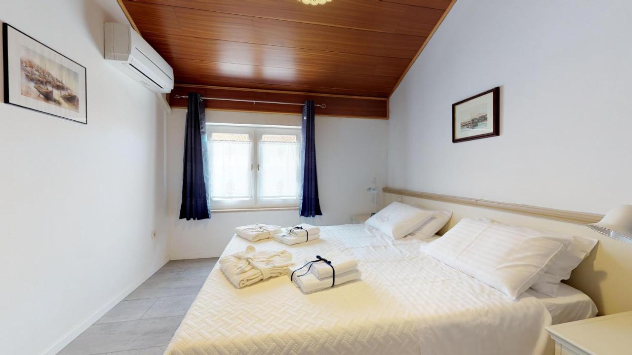 Lora Deluxe Superior 5 Star Apartment, Your Piece Of Heaven By The Sea & Park With Sea & Park View Novigrad Istria 外观 照片