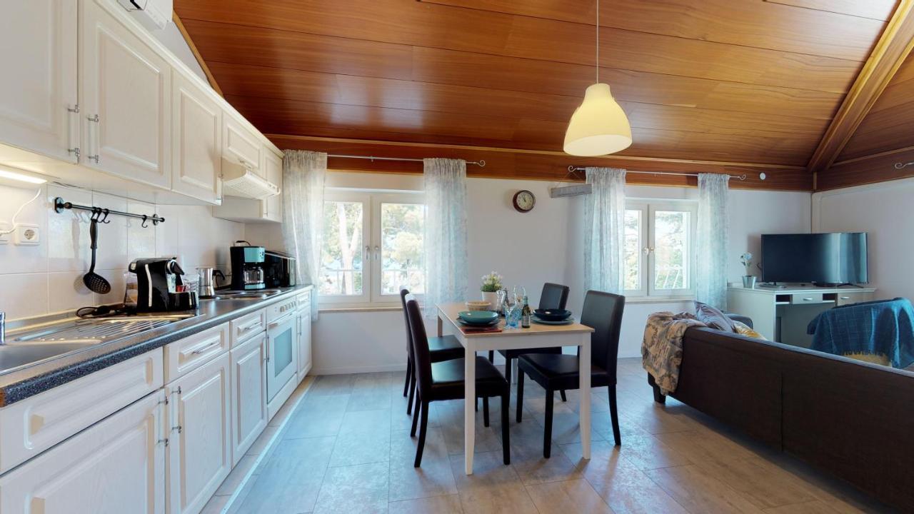 Lora Deluxe Superior 5 Star Apartment, Your Piece Of Heaven By The Sea & Park With Sea & Park View Novigrad Istria 外观 照片